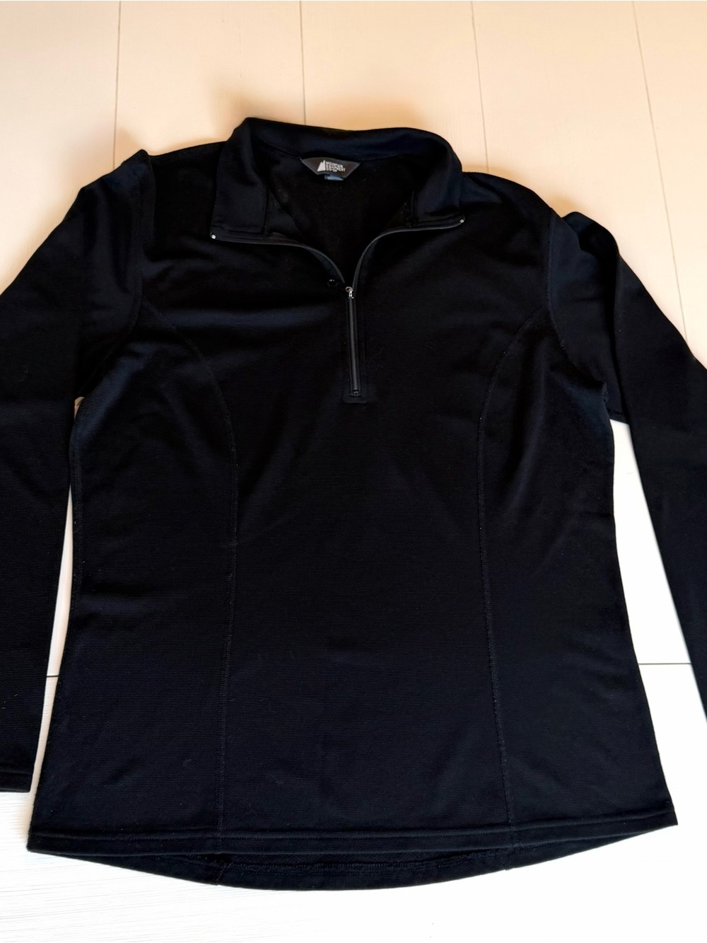 MEC Mountain Equipment Co-op Black 1/4 Zip Pullover